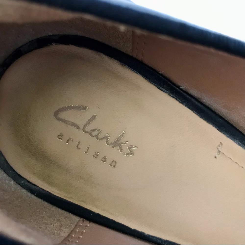 Clarks Tarah Grace Black Block Heel Pumps Size 9M - Picture 8 of 9